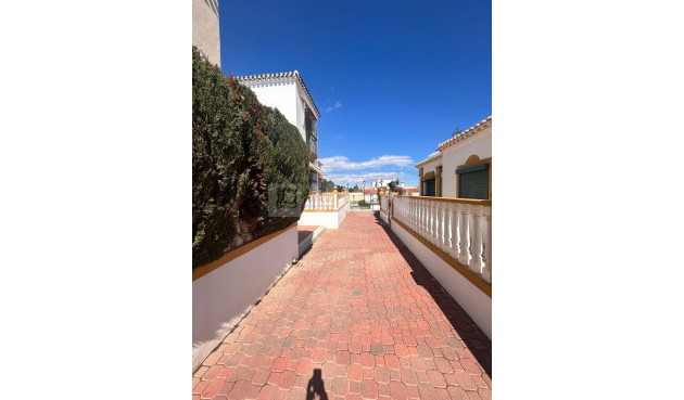 Resale - Bungalow - Torrevieja - Torre La Mata
