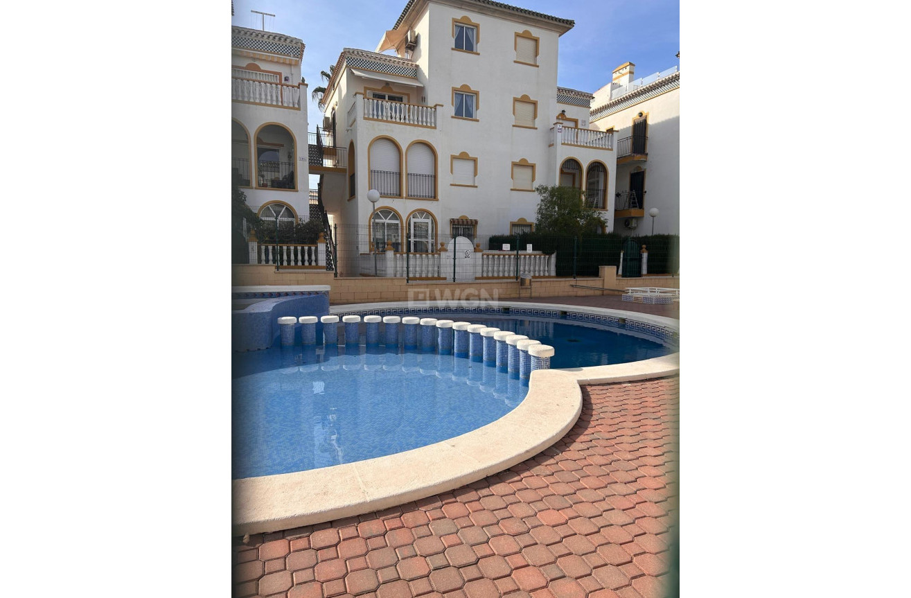 Resale - Bungalow - Torrevieja - Torre La Mata