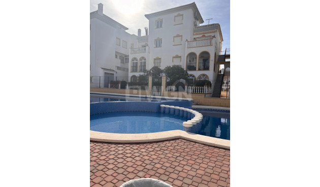 Resale - Bungalow - Torrevieja - Torre La Mata