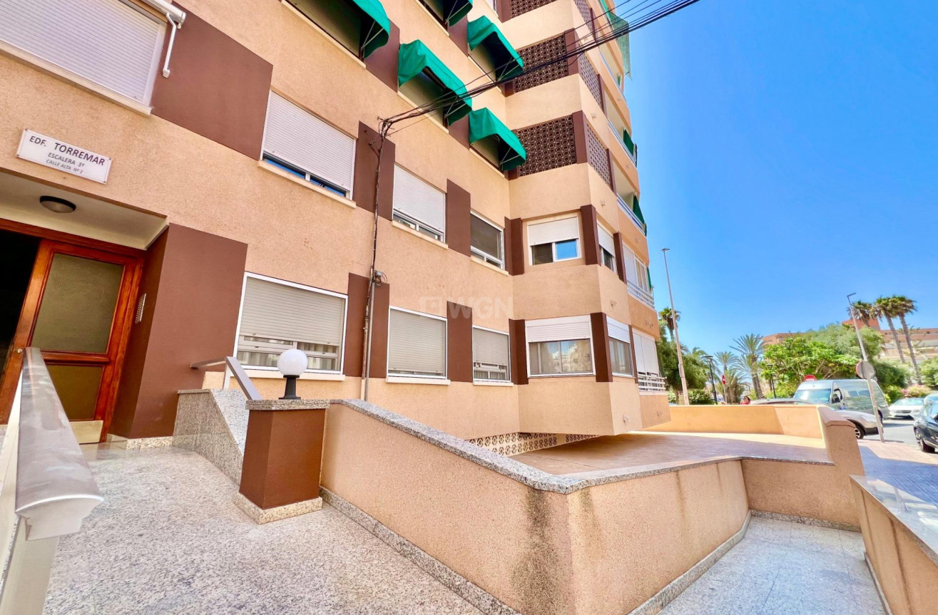 Wiederverkauf - Wohnung - Torrevieja - La Mata
