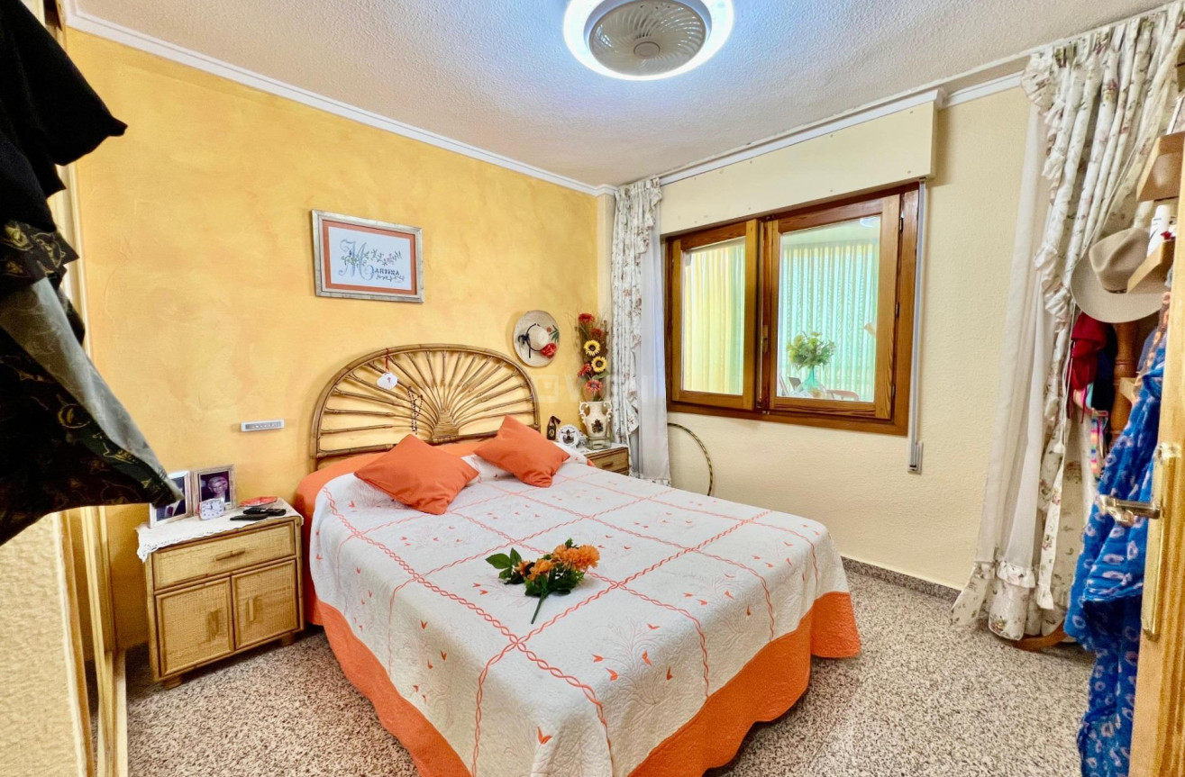 Wiederverkauf - Wohnung - Torrevieja - La Mata