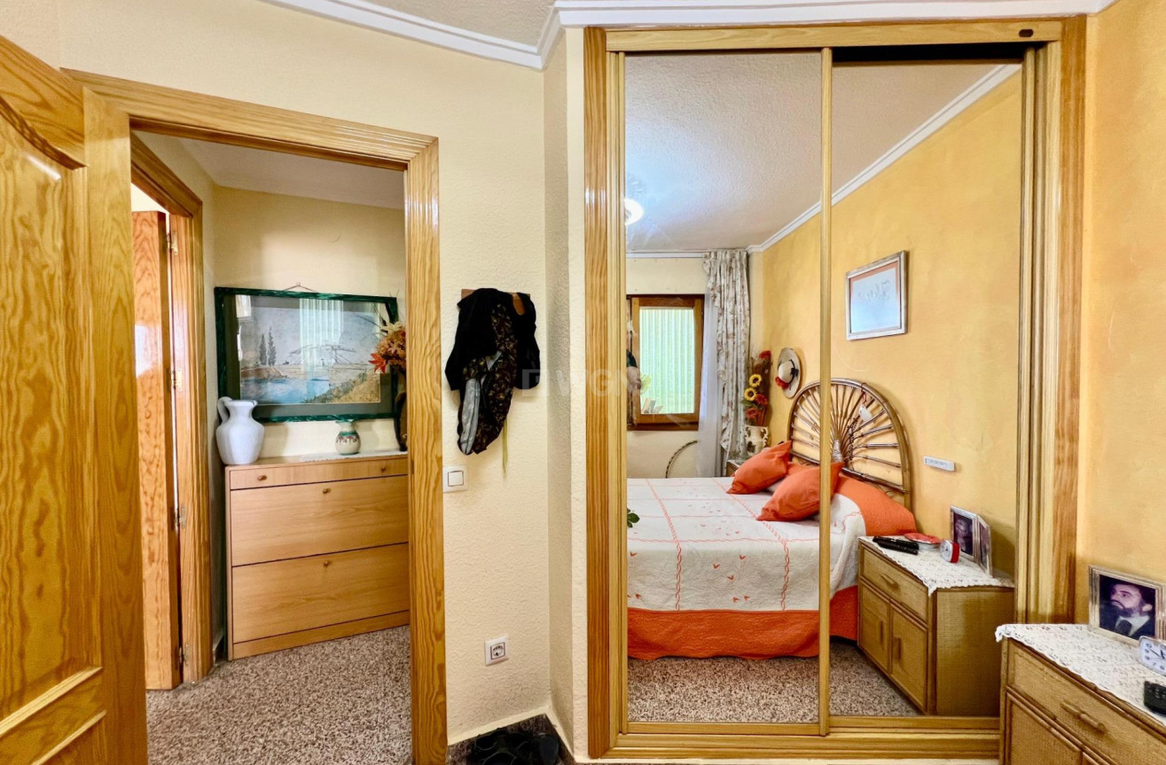 Wiederverkauf - Wohnung - Torrevieja - La Mata