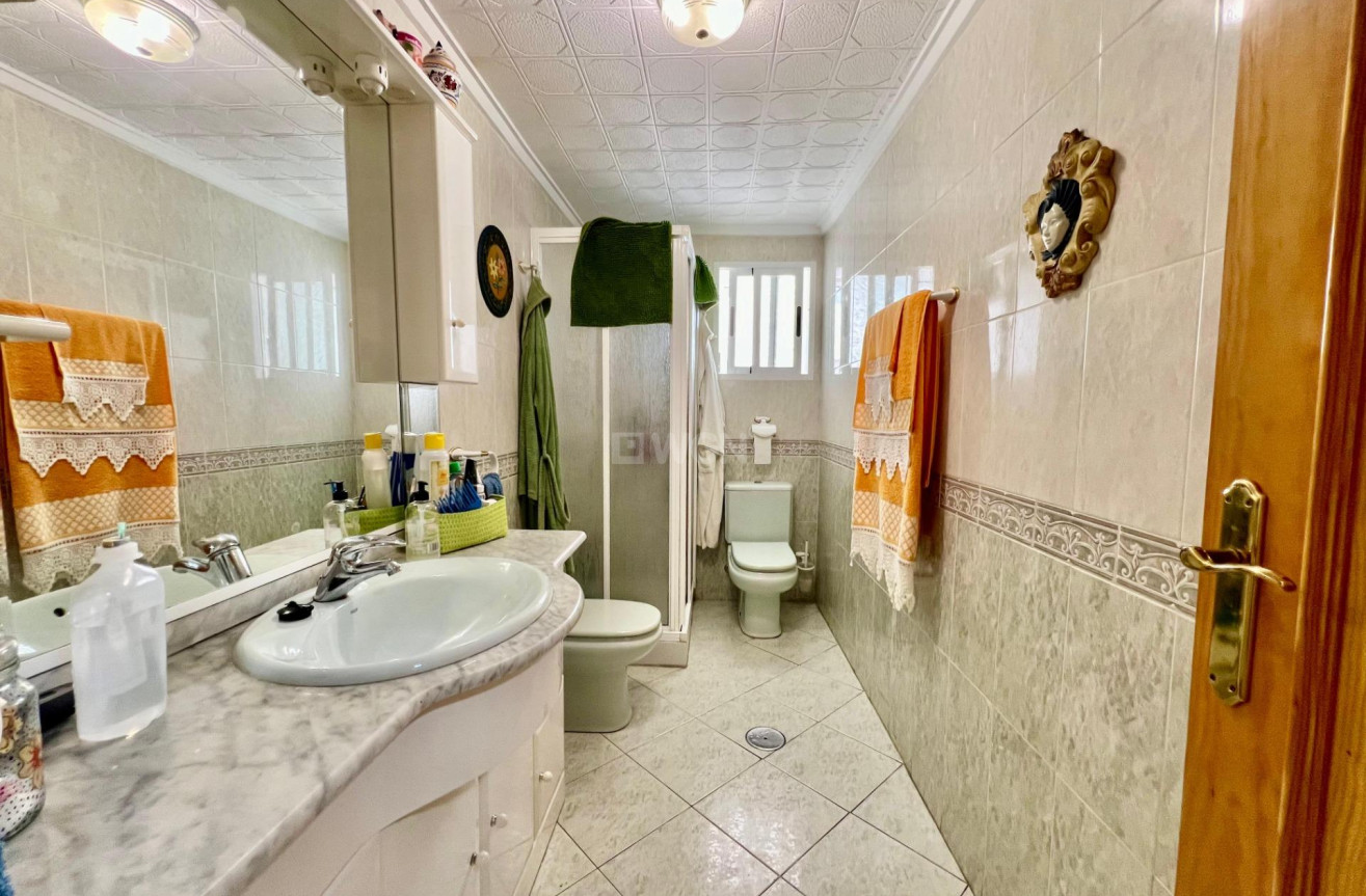 Wiederverkauf - Wohnung - Torrevieja - La Mata