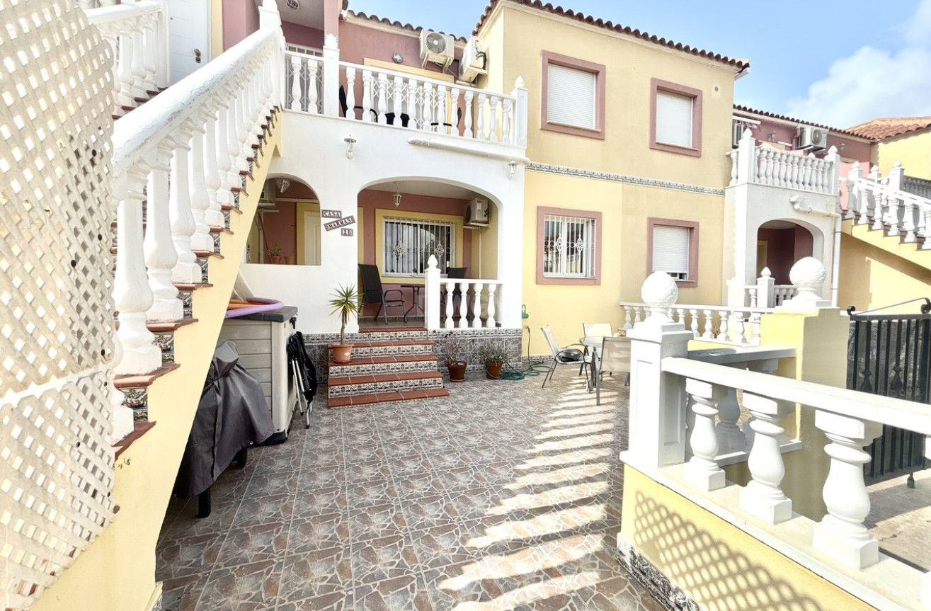 Odsprzedaż - Mieszkanie w bloku - La Zenia - Costa Blanca