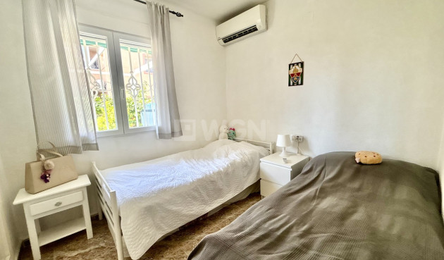 Odsprzedaż - Mieszkanie w bloku - La Zenia - Costa Blanca