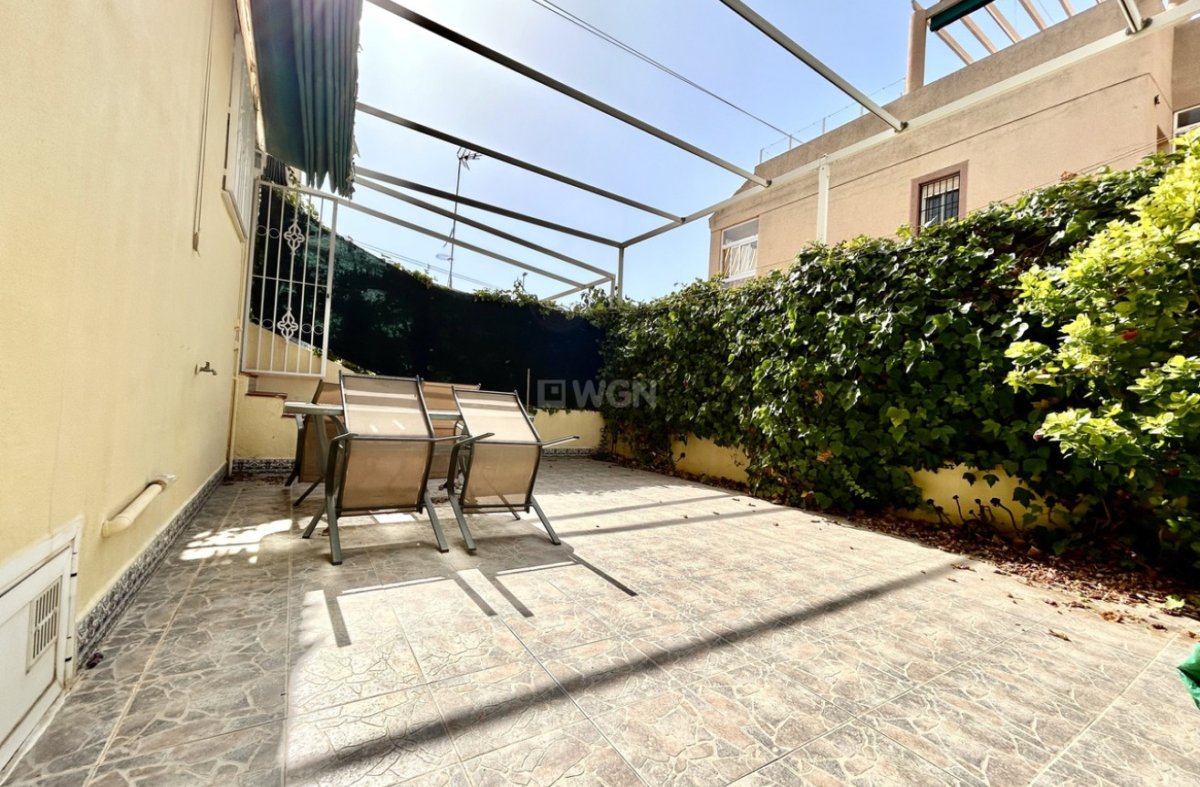 Odsprzedaż - Mieszkanie w bloku - La Zenia - Costa Blanca