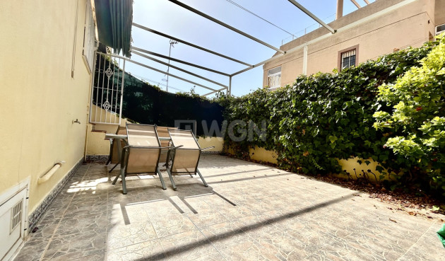 Odsprzedaż - Mieszkanie w bloku - La Zenia - Costa Blanca