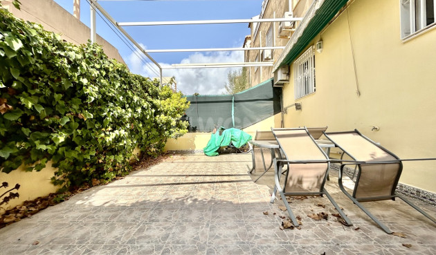 Odsprzedaż - Mieszkanie w bloku - La Zenia - Costa Blanca
