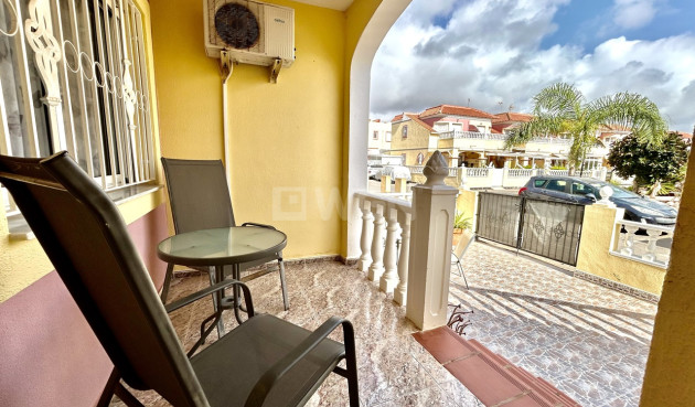 Odsprzedaż - Mieszkanie w bloku - La Zenia - Costa Blanca