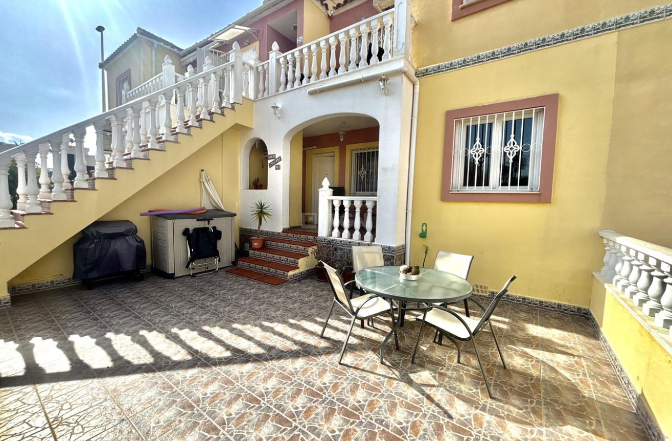 Odsprzedaż - Mieszkanie w bloku - La Zenia - Costa Blanca