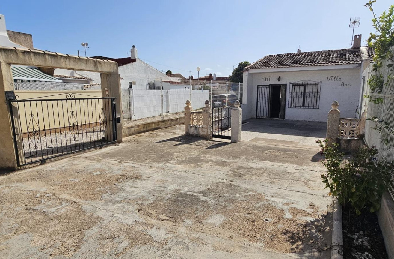 Odsprzedaż - Kamienica - Torrevieja - Torreta Florida
