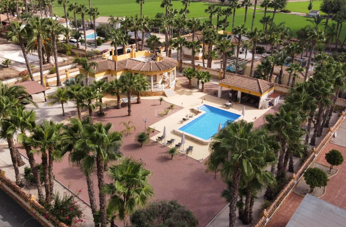 Odsprzedaż - Villa - Catral - Costa Blanca