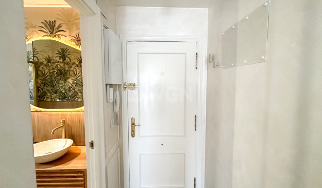 Reventa - Apartamento / piso - Torrevieja - Costa Blanca