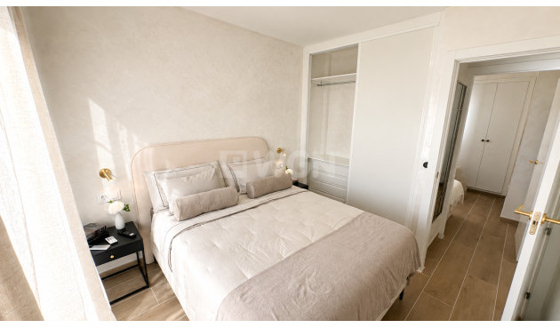 Reventa - Apartamento / piso - Torrevieja - Costa Blanca
