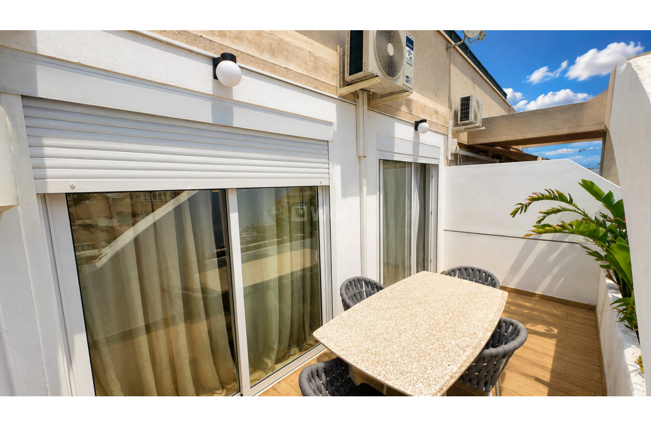 Reventa - Apartamento / piso - Torrevieja - Costa Blanca