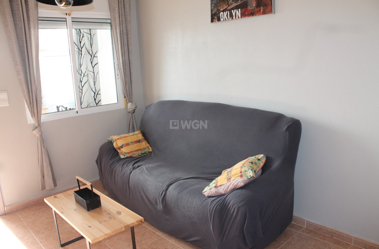 Reventa - Apartamento / piso - Playa Flamenca - Costa Blanca
