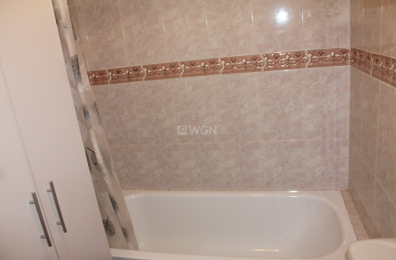 Reventa - Apartamento / piso - Playa Flamenca - Costa Blanca