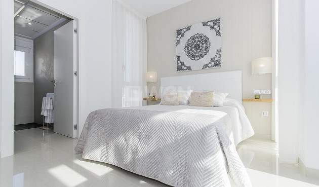 Nowy budynek - Villa - Los Montesinos - La Herrada
