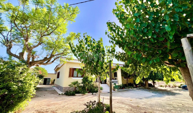 Odsprzedaż - Villa - Daya Vieja - Costa Blanca Sur