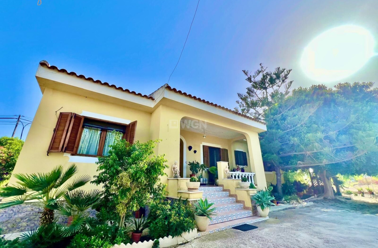 Odsprzedaż - Villa - Daya Vieja - Costa Blanca Sur
