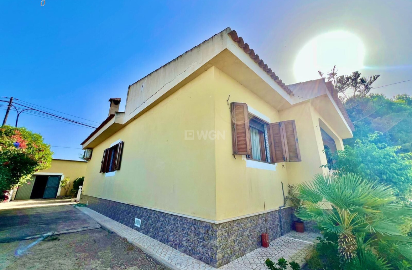 Odsprzedaż - Villa - Daya Vieja - Costa Blanca Sur