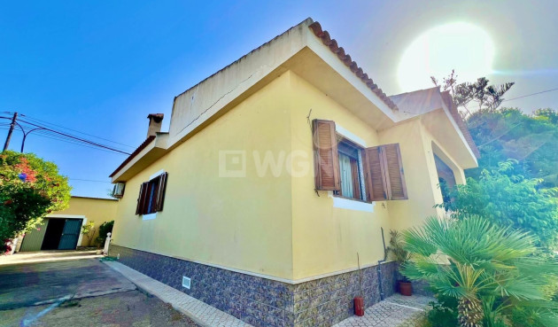 Odsprzedaż - Villa - Daya Vieja - Costa Blanca Sur