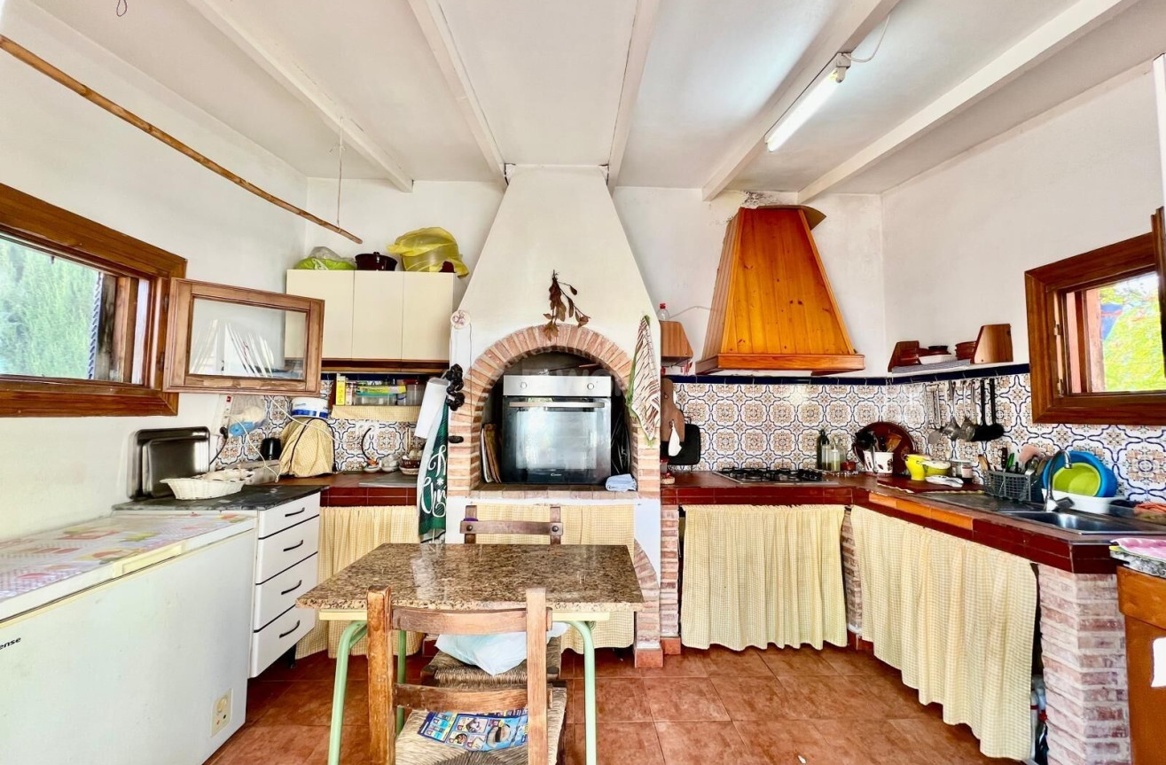 Odsprzedaż - Villa - Daya Vieja - Costa Blanca Sur
