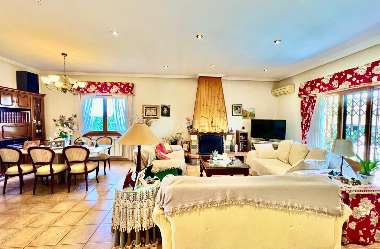 Odsprzedaż - Villa - Daya Vieja - Costa Blanca Sur
