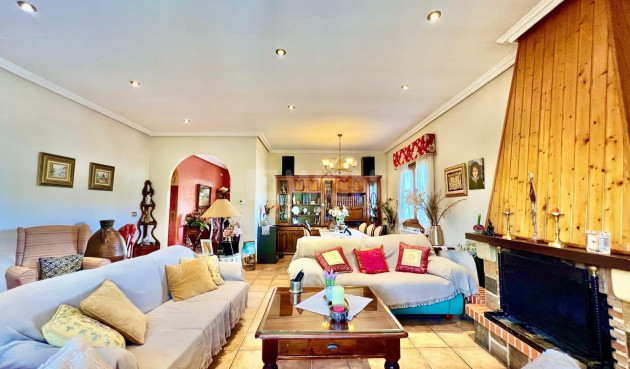 Odsprzedaż - Villa - Daya Vieja - Costa Blanca Sur