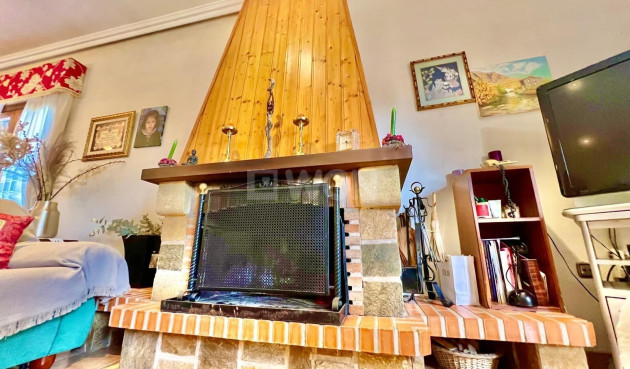 Odsprzedaż - Villa - Daya Vieja - Costa Blanca Sur