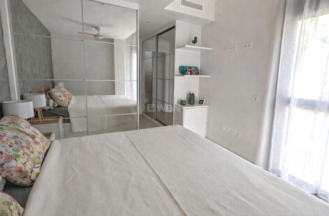 Odsprzedaż - Villa - Santiago de la ribera - Costa Calida