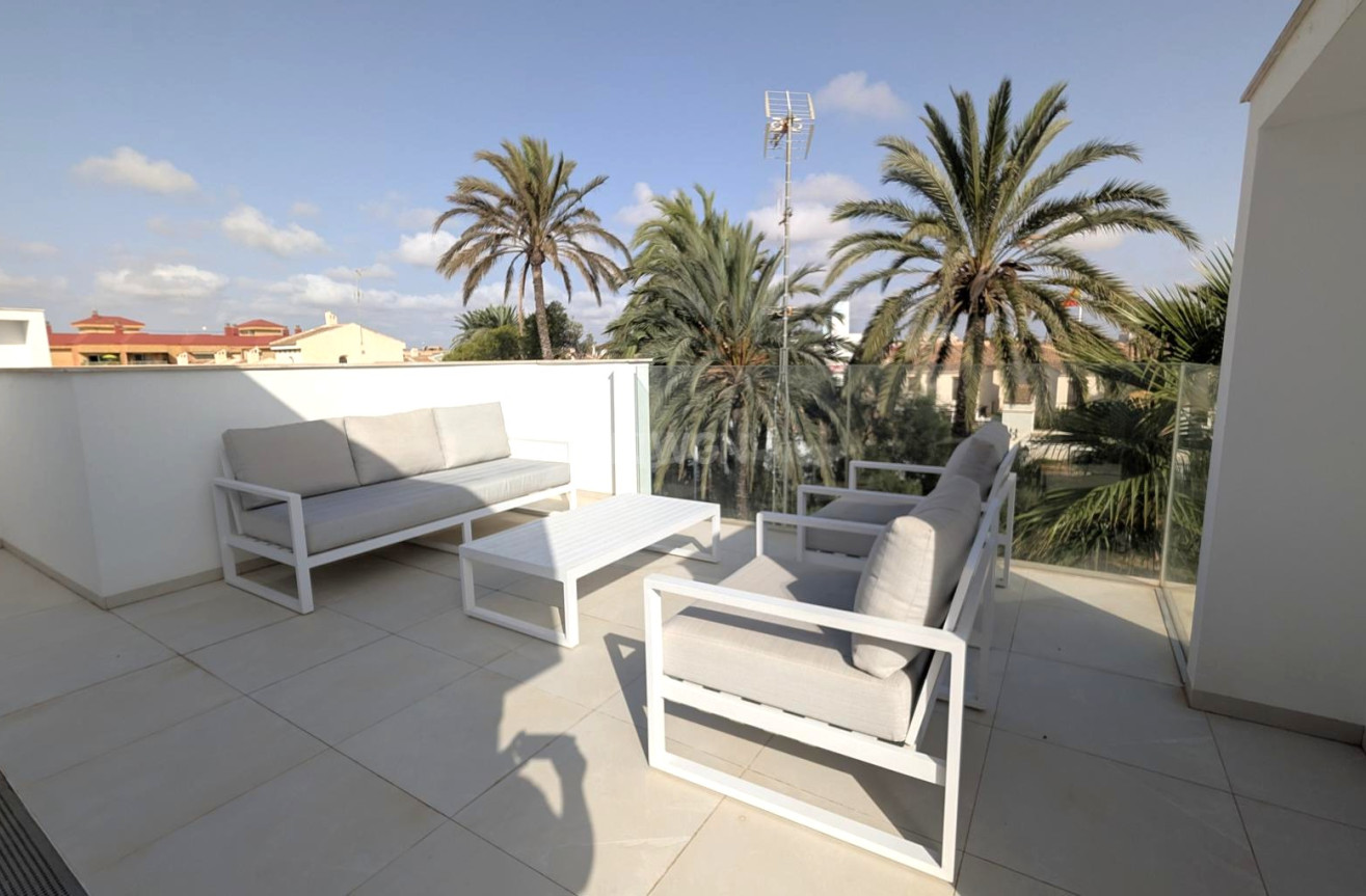 Odsprzedaż - Villa - Santiago de la ribera - Costa Calida