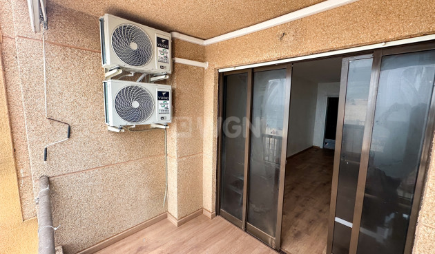 Resale - Apartment / flat - Torrevieja - Costa Blanca