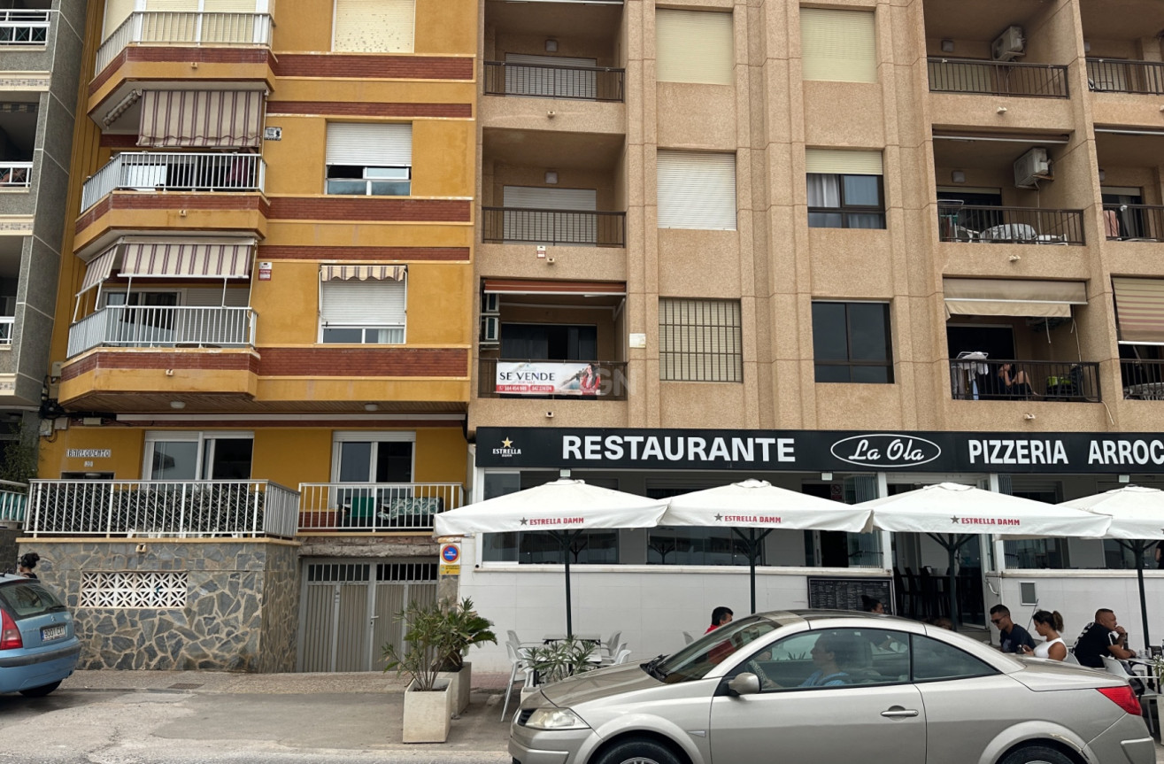Resale - Apartment / flat - Torrevieja - Costa Blanca