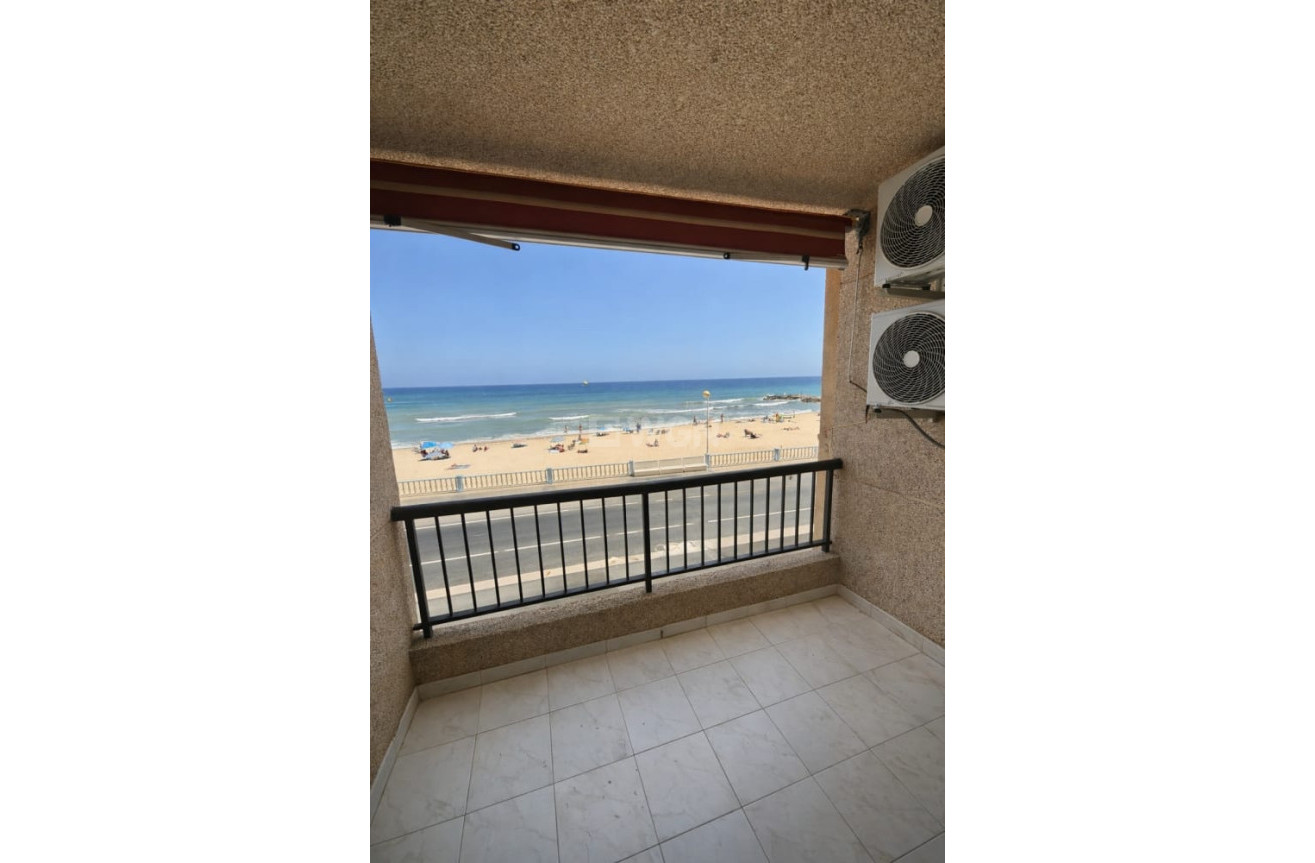 Resale - Apartment / flat - Torrevieja - Costa Blanca