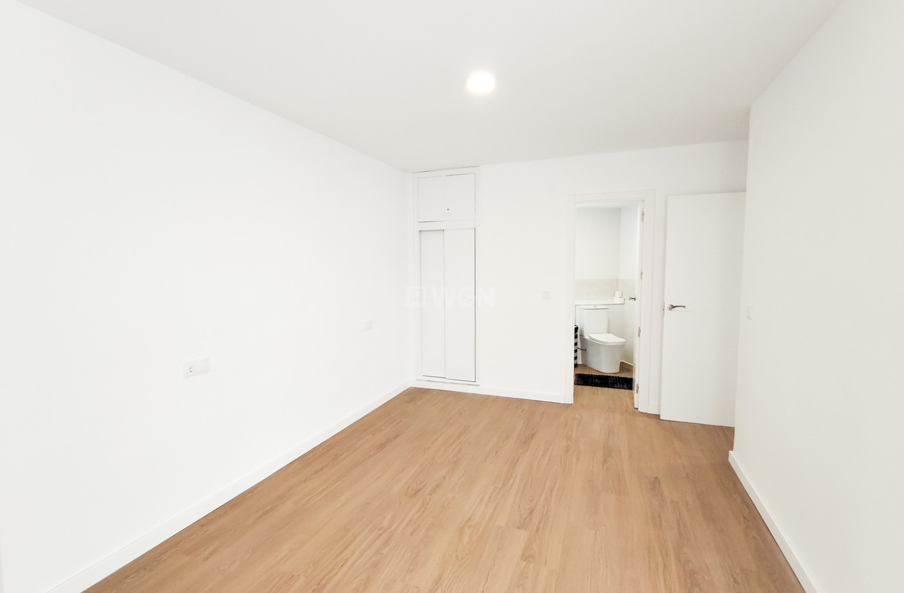 Reventa - Apartamento / piso - La Zenia - Costa Blanca