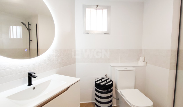 Reventa - Apartamento / piso - La Zenia - Costa Blanca