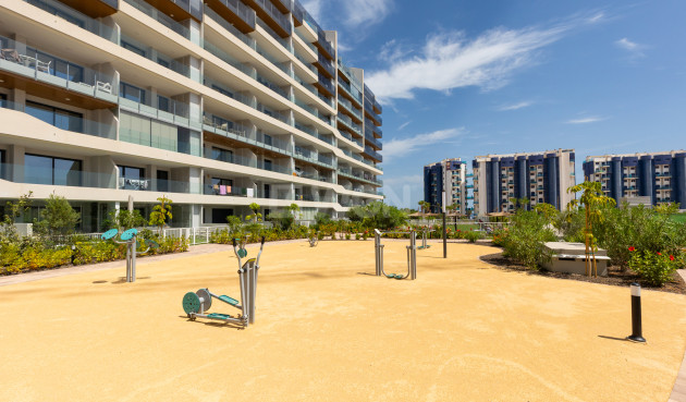 Odsprzedaż - Mieszkanie w bloku - Torrevieja - Costa Blanca