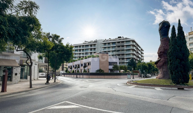 Nowy budynek - Villa - Fuengirola - Centro