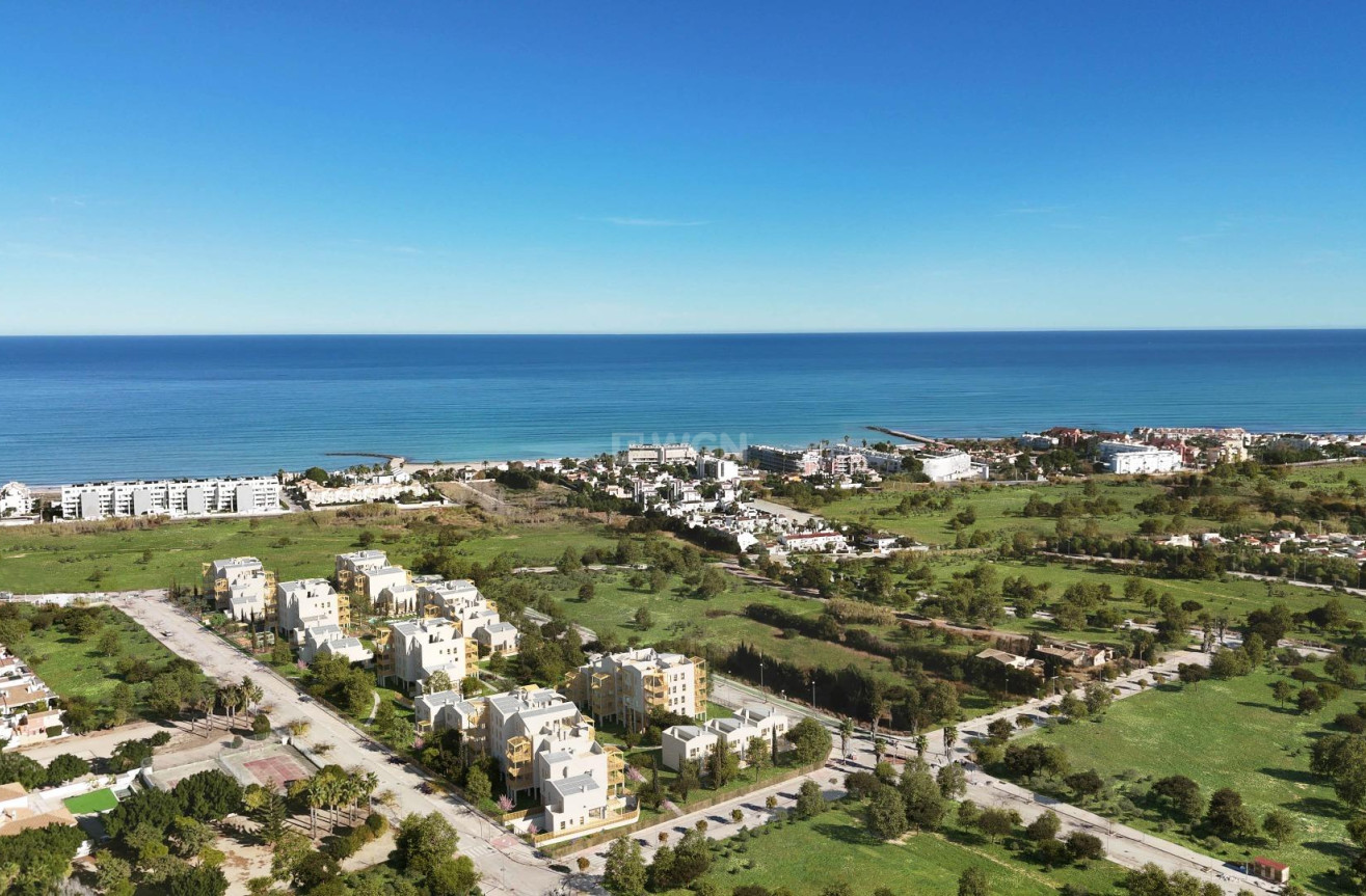 Nowy budynek - Daszek - El Verger - Playa de La Almadraba