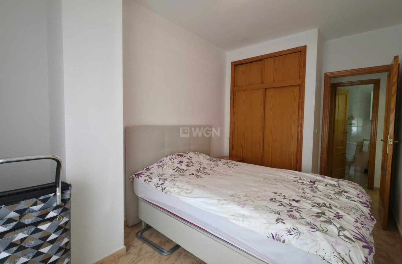 Resale - Apartment / flat - Torrevieja - Playa del Cura