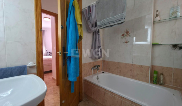 Resale - Apartment / flat - Torrevieja - Playa del Cura