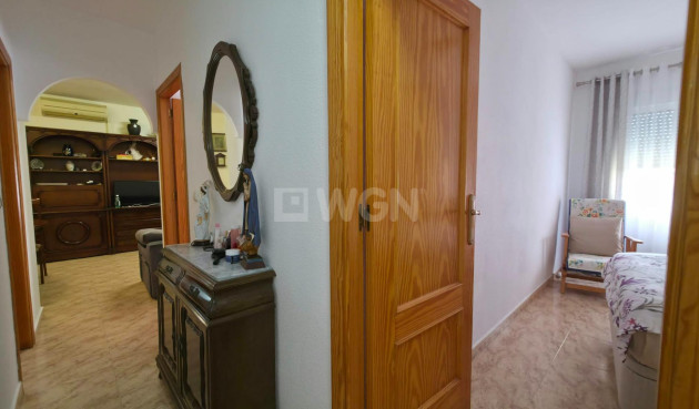 Resale - Apartment / flat - Torrevieja - Playa del Cura