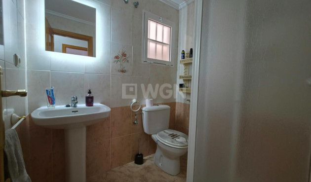 Resale - Apartment / flat - Torrevieja - Playa del Cura