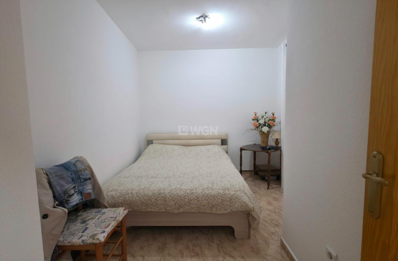 Resale - Apartment / flat - Torrevieja - Playa del Cura
