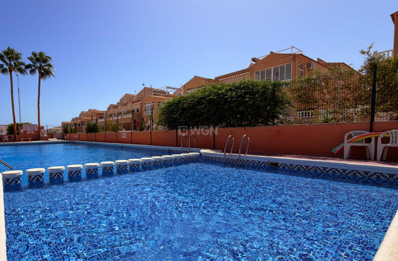 Odsprzedaż - Daszek - Orihuela Costa - La Ciñuelica - Villa Rosa