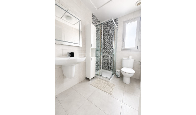 Resale - Apartment / flat - Los Dolses - Inland