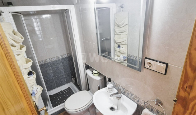 Odsprzedaż - Villa - Torrevieja - Costa Blanca