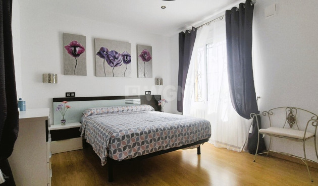 Odsprzedaż - Villa - Torrevieja - Costa Blanca