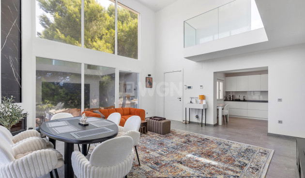 Odsprzedaż - Villa - Torrevieja - Costa Blanca